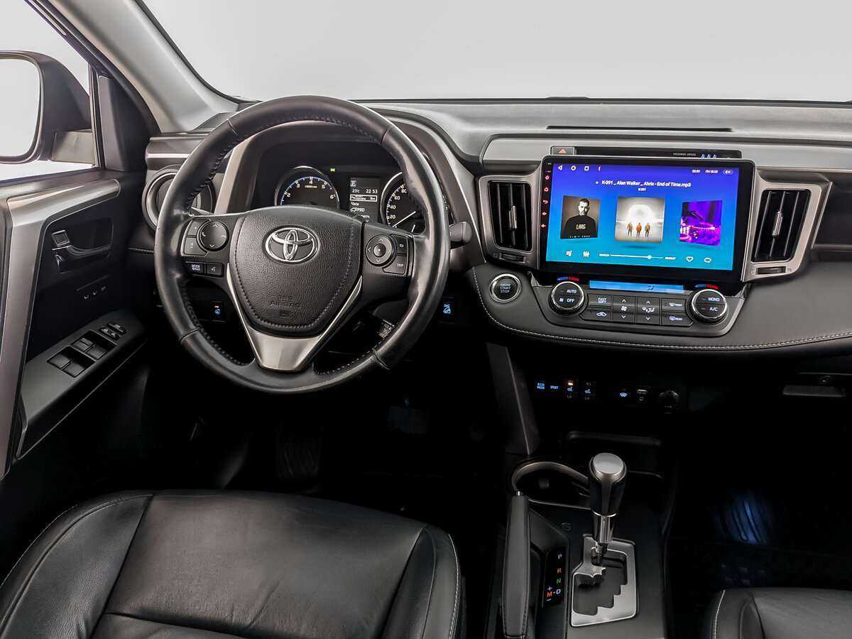 Купить Toyota RAV4 с пробегом. Фото: #22