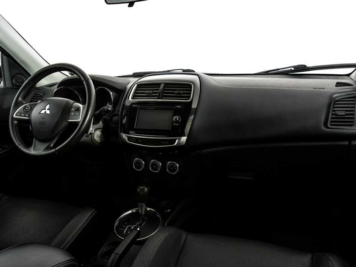Купить Mitsubishi ASX с пробегом. Фото: #8