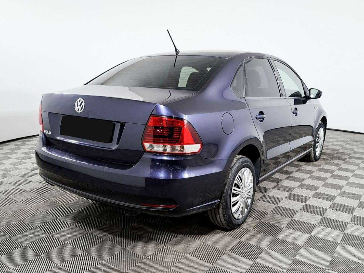 Купить Volkswagen Polo с пробегом. Фото: #3