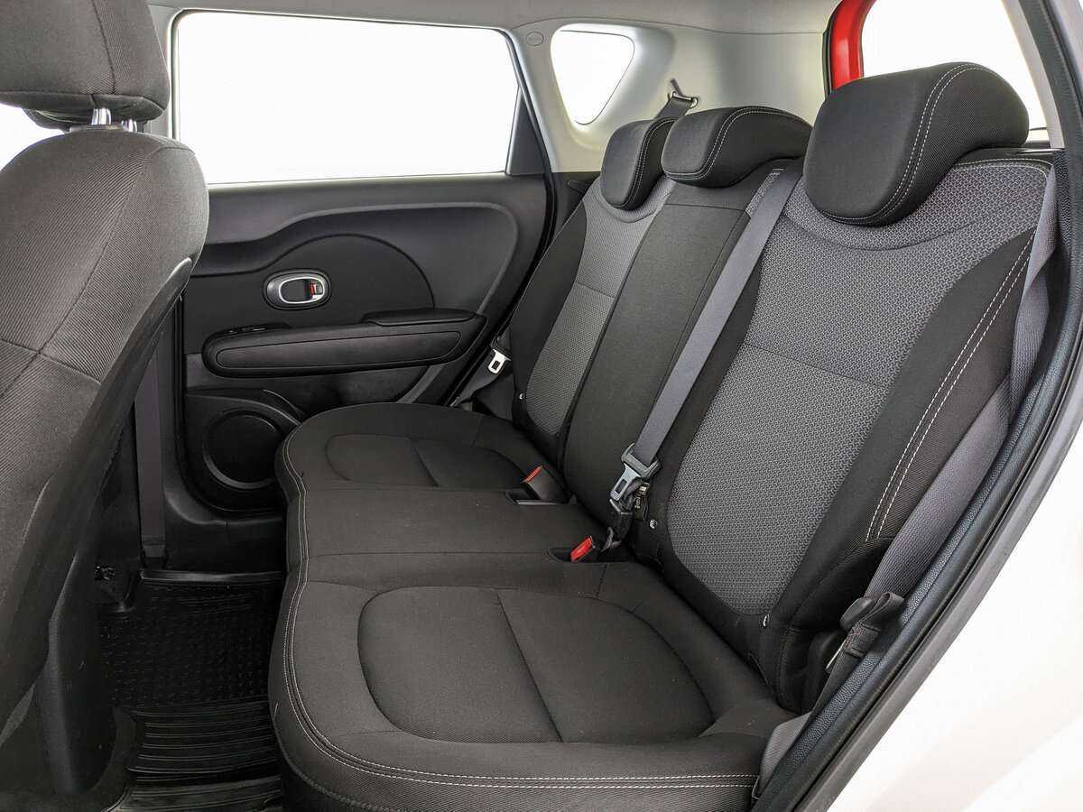 Купить Kia Soul с пробегом. Фото: #14