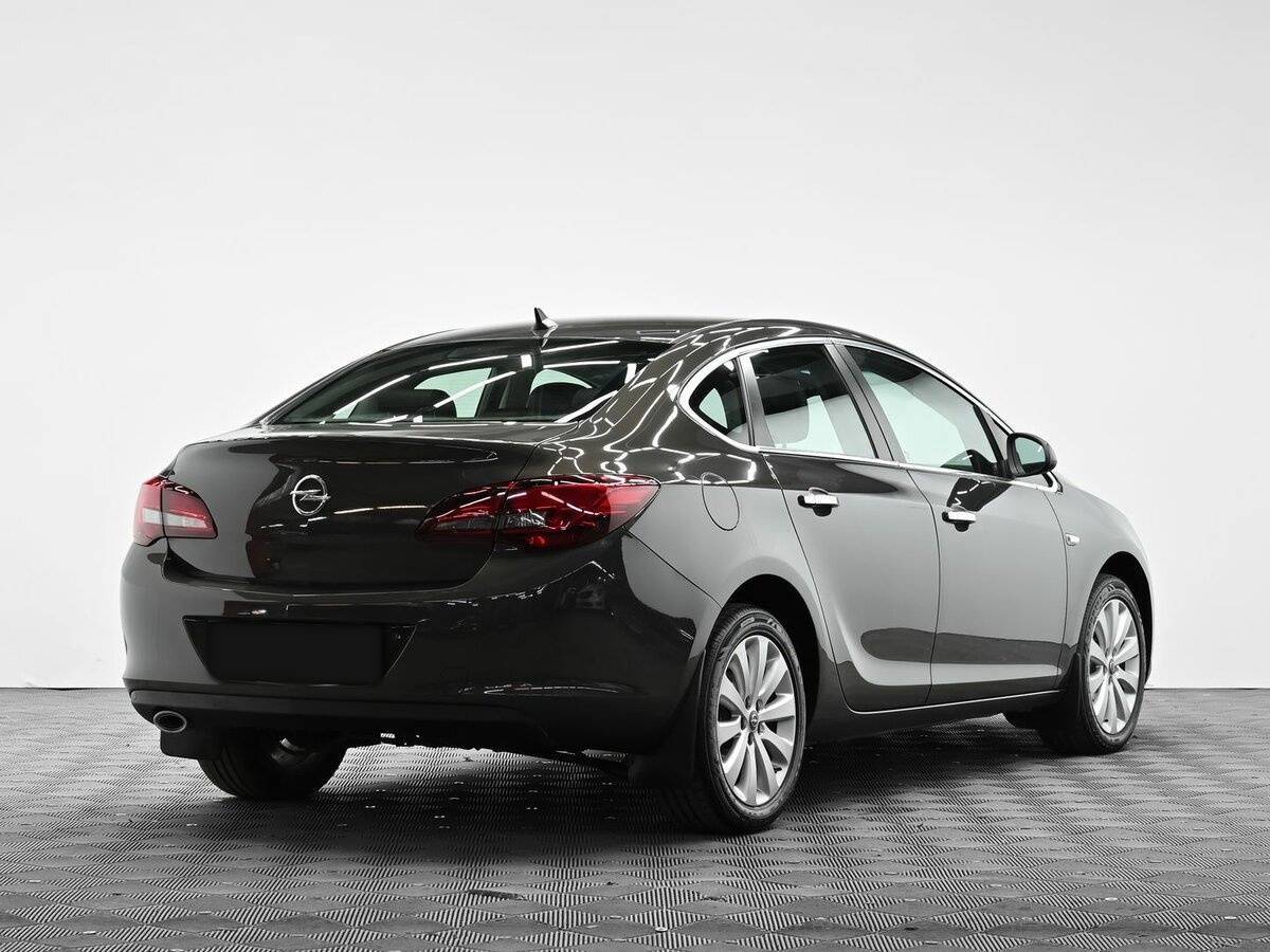 Купить Opel Astra с пробегом. Фото: #3