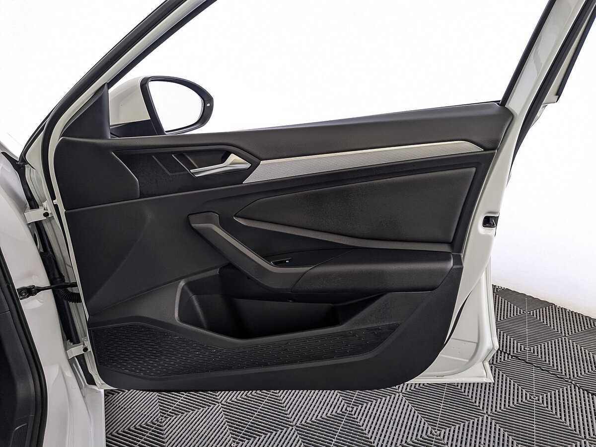 Купить Volkswagen Jetta с пробегом. Фото: #22