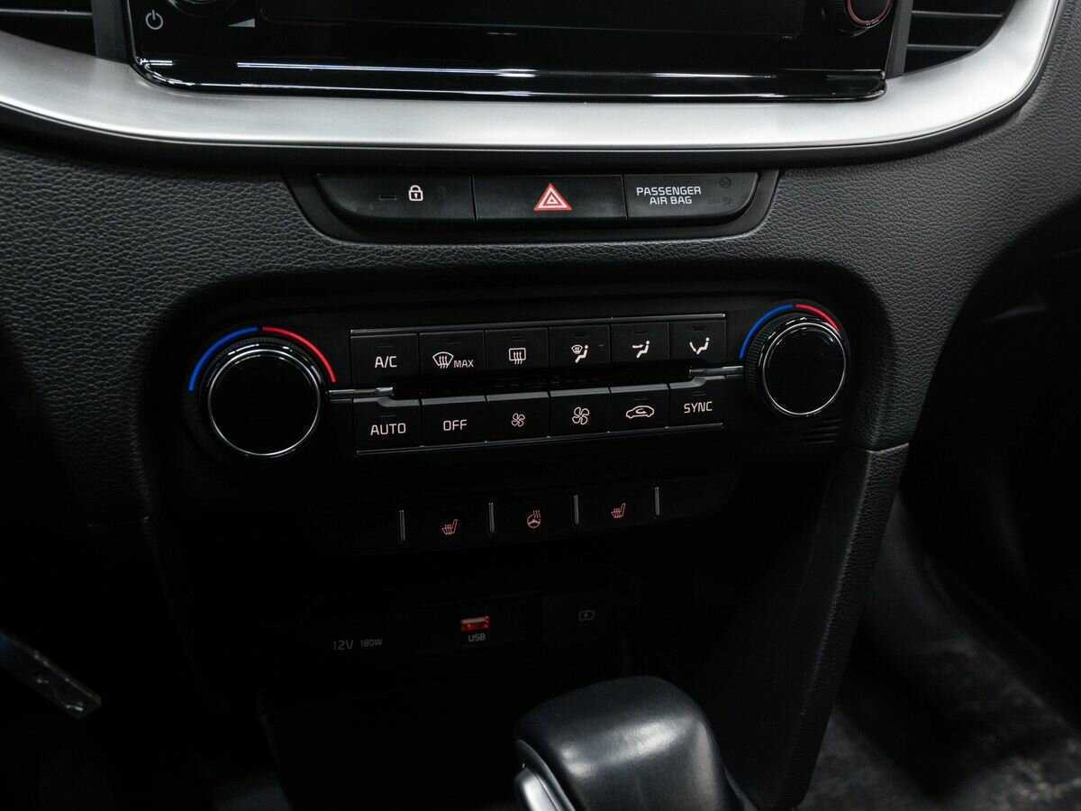 Купить Kia Ceed с пробегом. Фото: #18