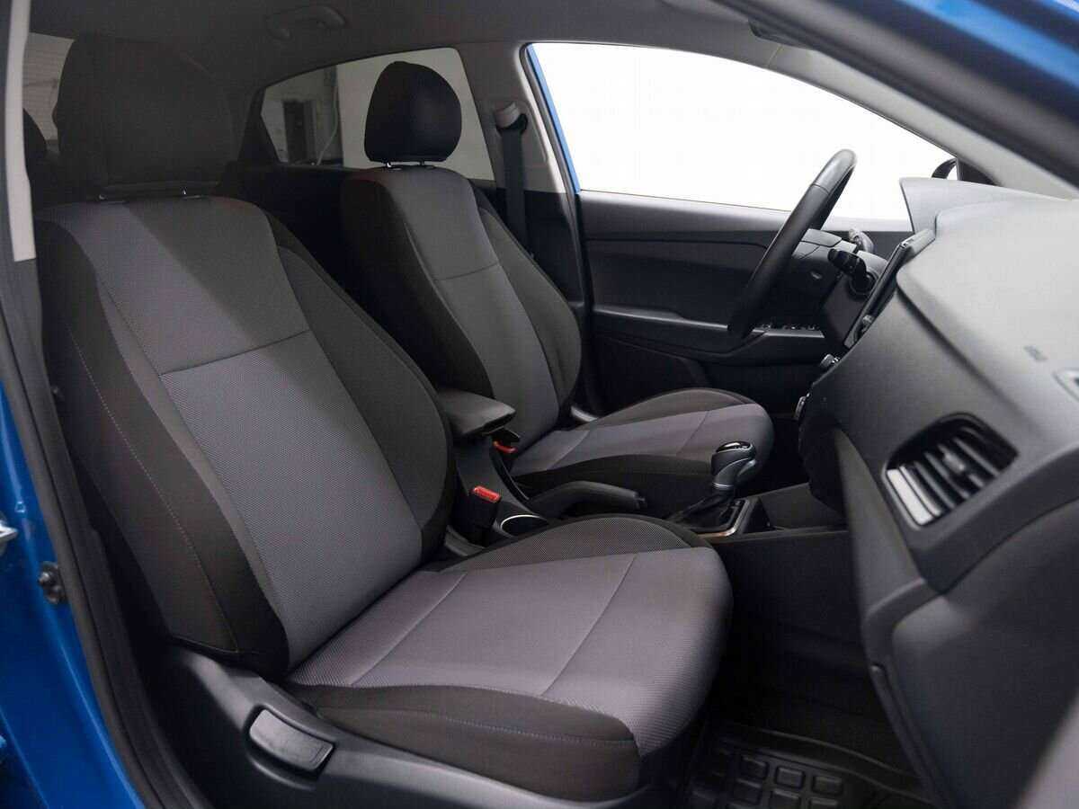 Купить Hyundai Solaris с пробегом. Фото: #13