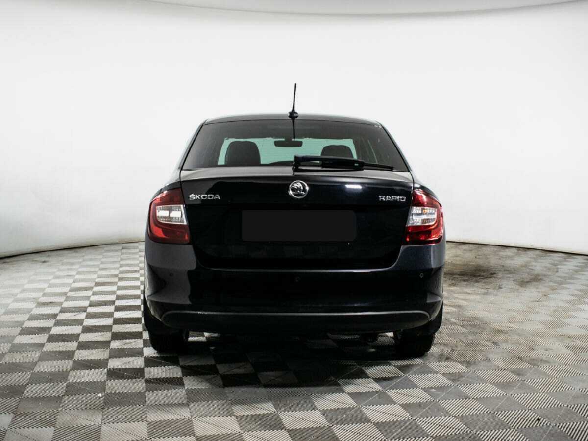 Купить Skoda Rapid с пробегом. Фото: #5