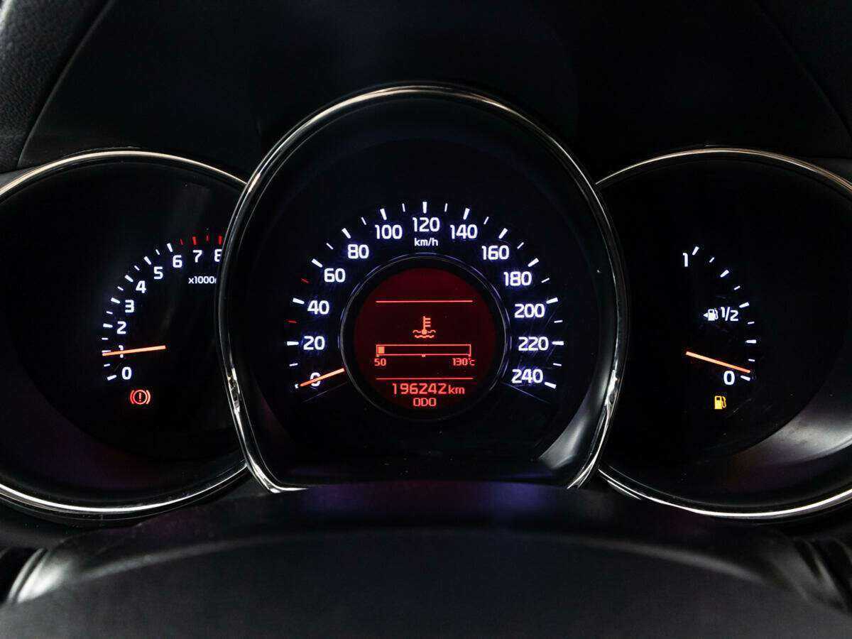 Купить Kia Ceed с пробегом. Фото: #11