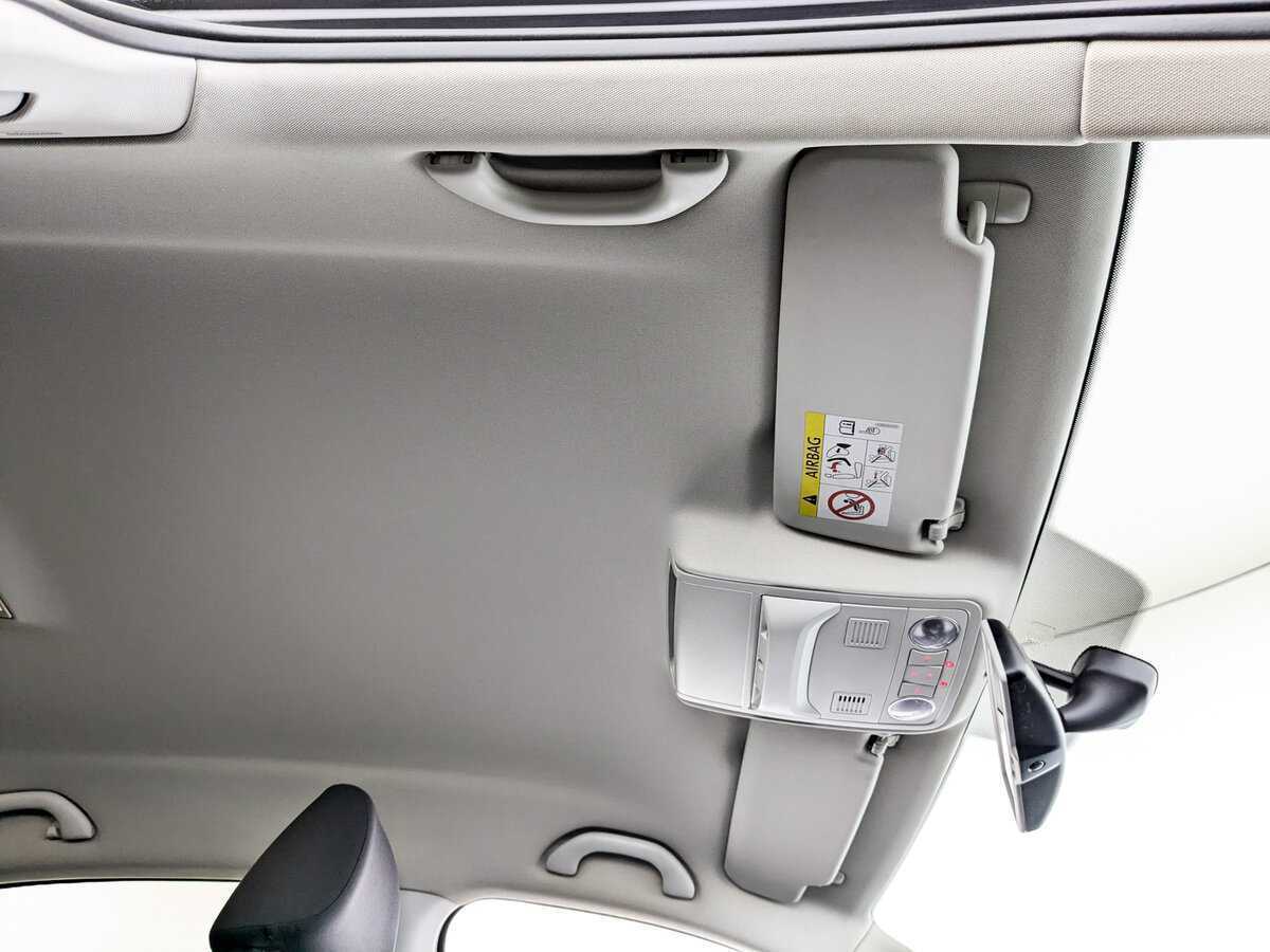 Купить Volkswagen Jetta с пробегом. Фото: #16