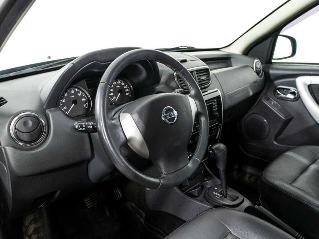 Купить Nissan Terrano с пробегом. Фото: #10