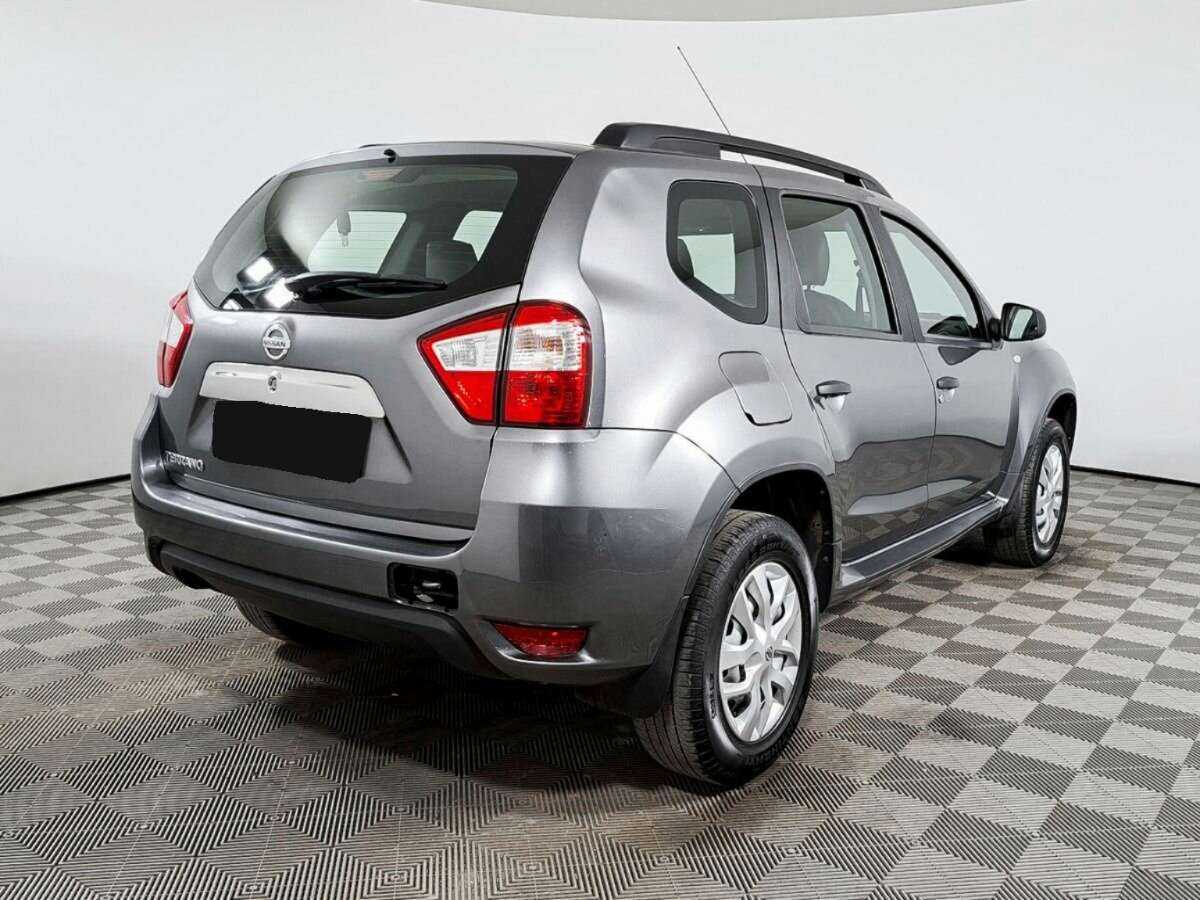 Купить Nissan Terrano с пробегом. Фото: #3
