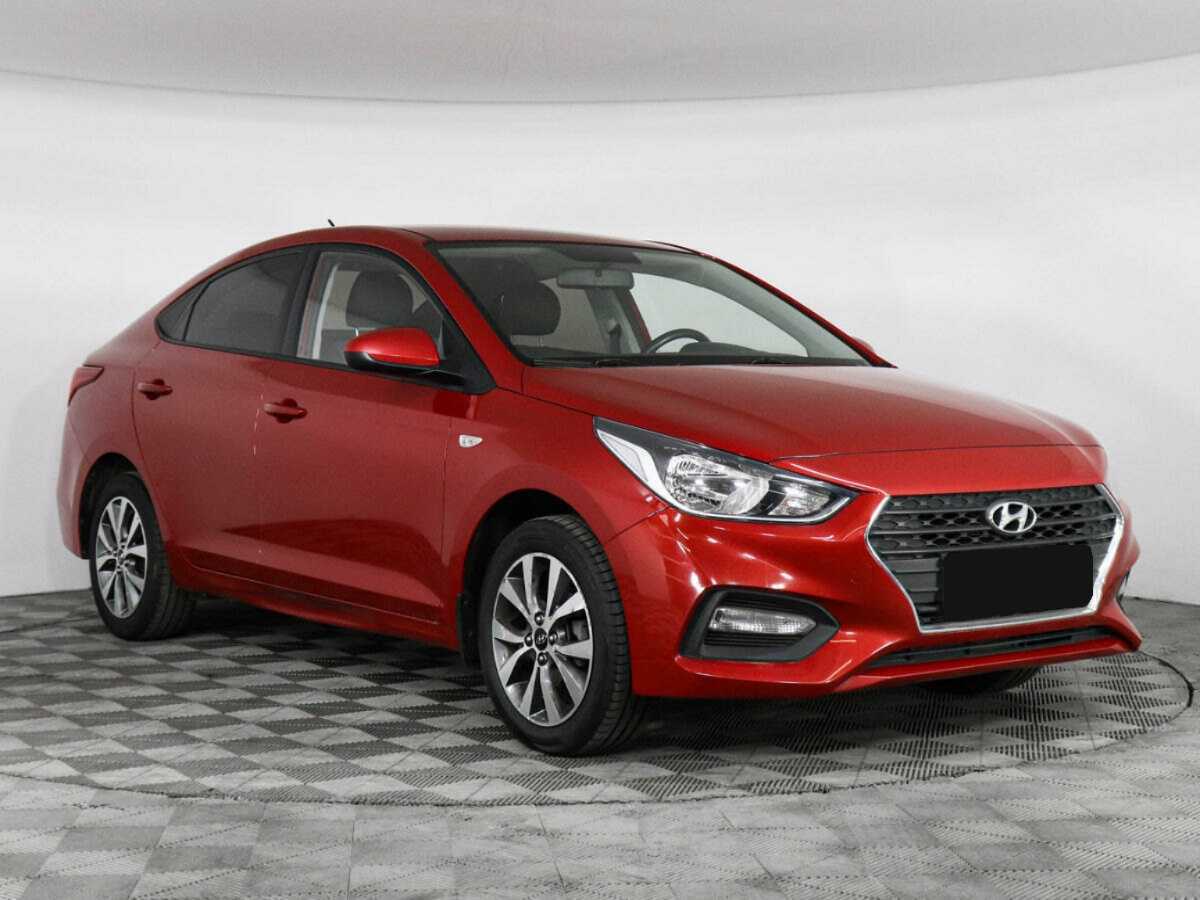 Купить Hyundai Solaris с пробегом. Фото: #2