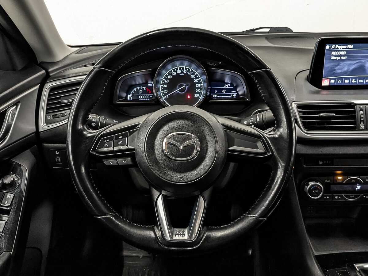Купить Mazda 3 с пробегом. Фото: #19