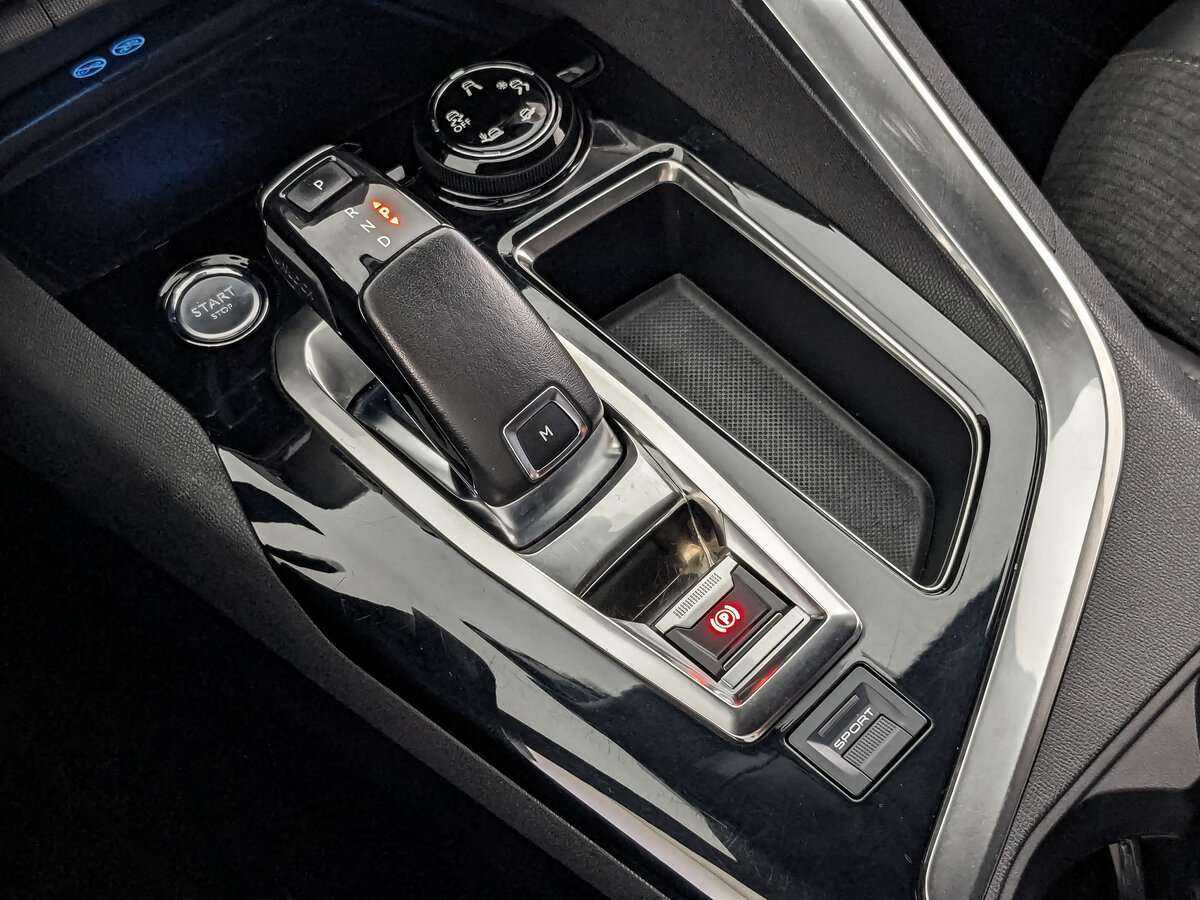 Купить Peugeot 3008 с пробегом. Фото: #20