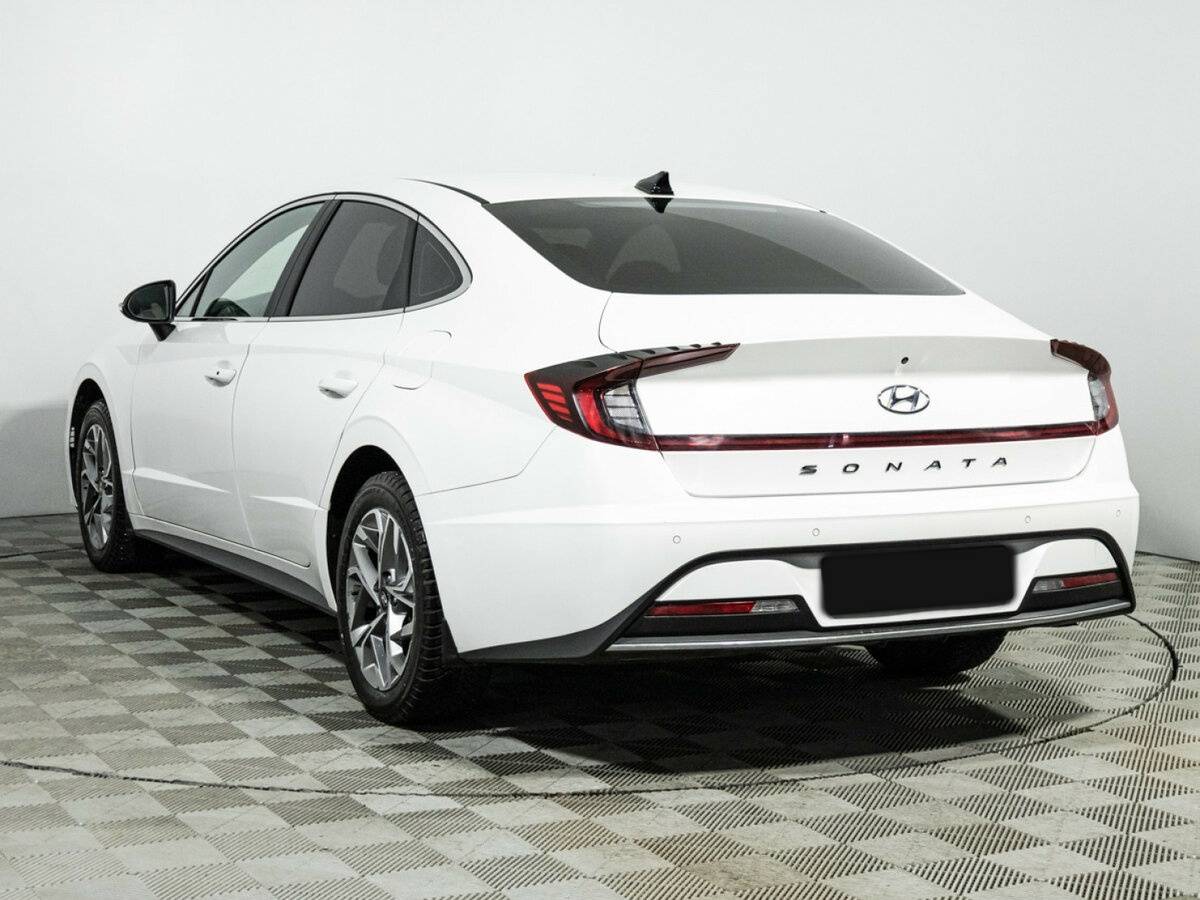 Купить Hyundai Sonata с пробегом. Фото: #6
