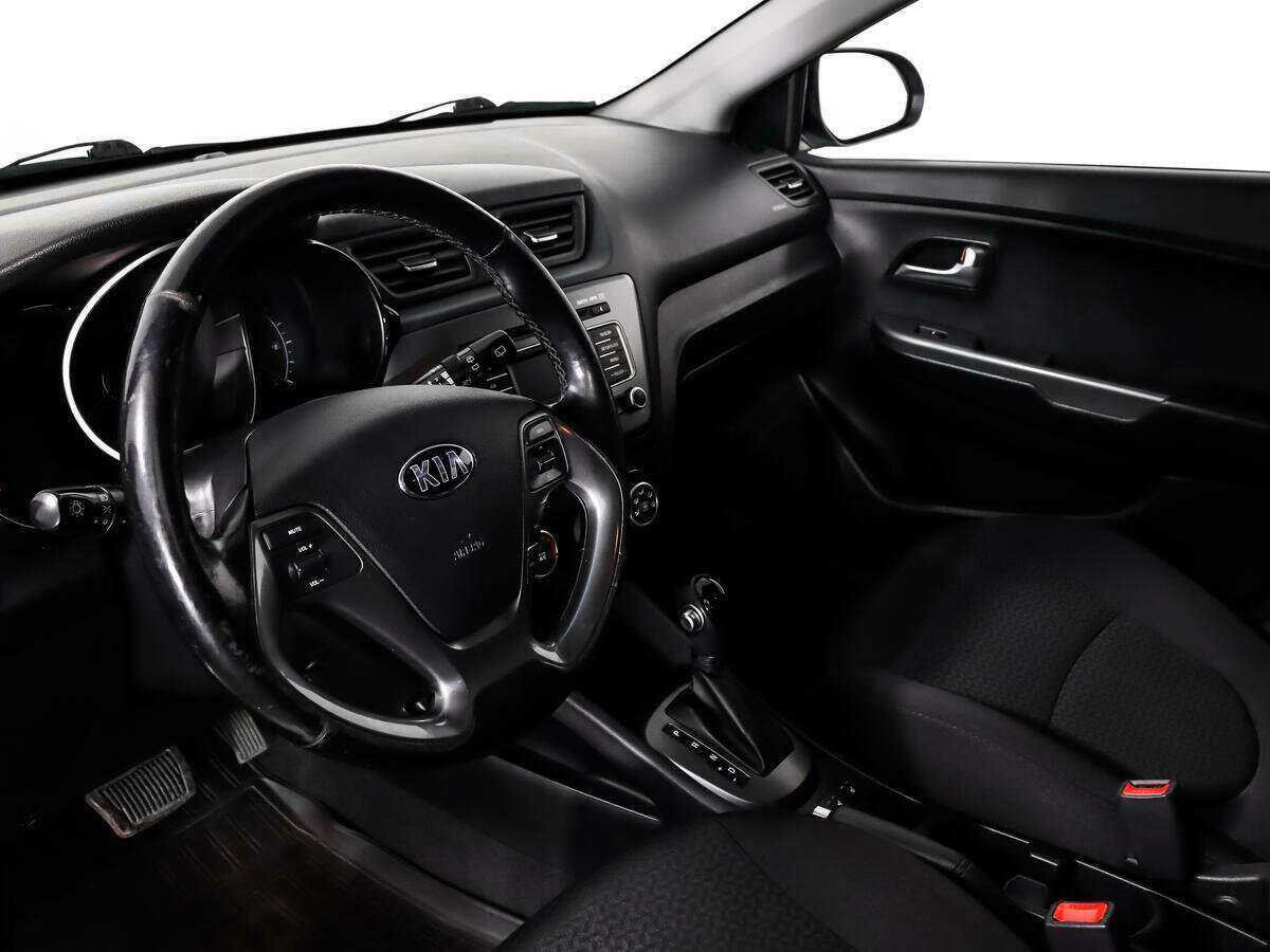 Купить Kia Rio с пробегом. Фото: #4