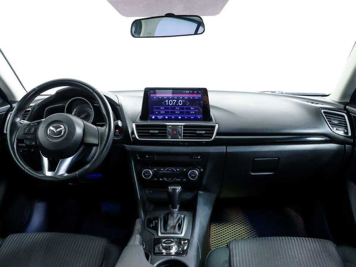 Купить Mazda 3 с пробегом. Фото: #9