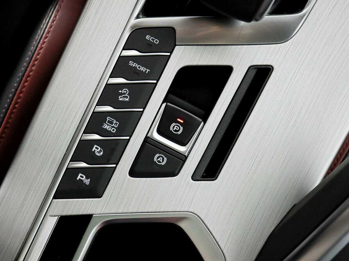 Купить Geely Coolray с пробегом. Фото: #11