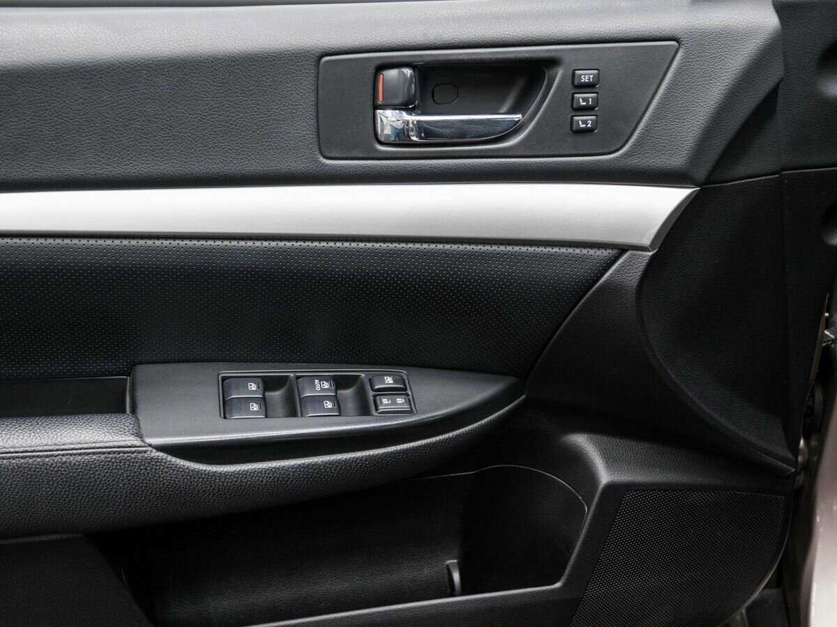 Купить Subaru Outback с пробегом. Фото: #14