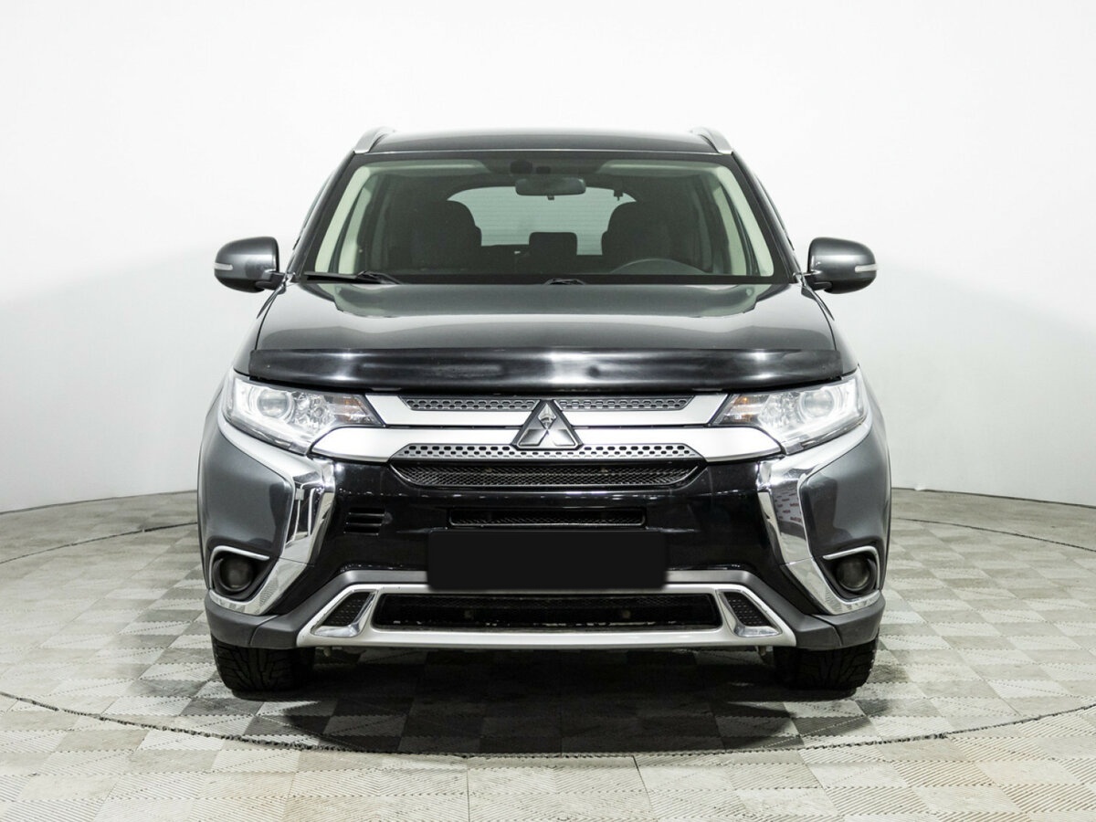 Купить Mitsubishi Outlander с пробегом. Фото: #1