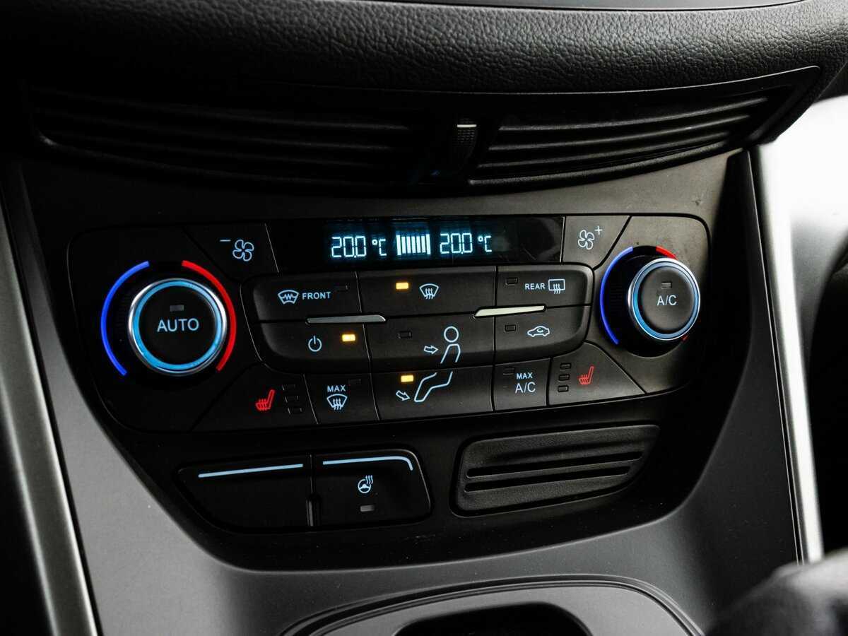 Купить Ford Kuga с пробегом. Фото: #13