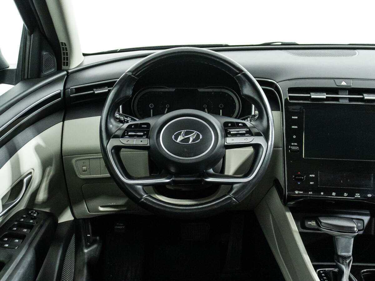 Купить Hyundai Tucson с пробегом. Фото: #16