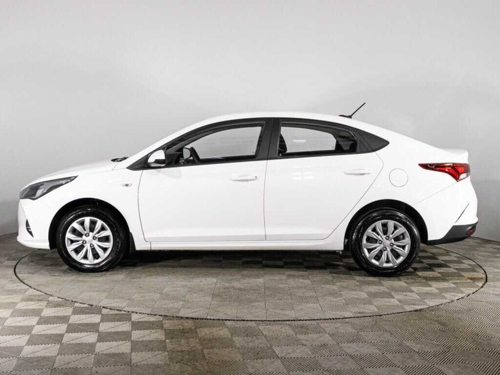 Купить Hyundai Solaris с пробегом. Фото: #7