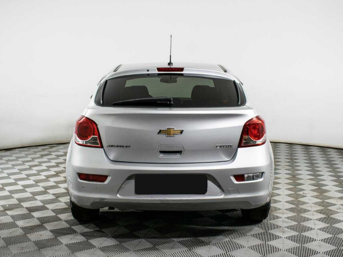 Купить Chevrolet Cruze с пробегом. Фото: #4