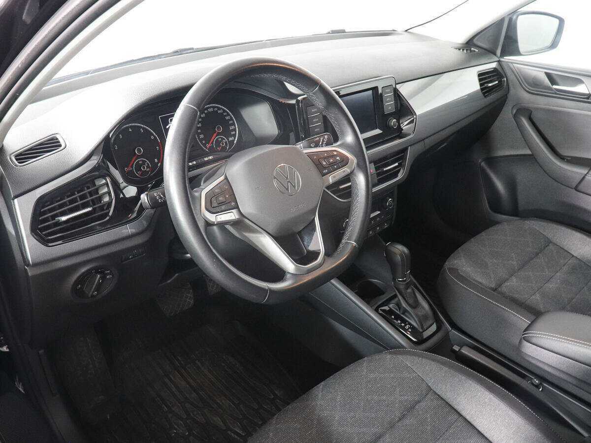 Купить Volkswagen Polo с пробегом. Фото: #8