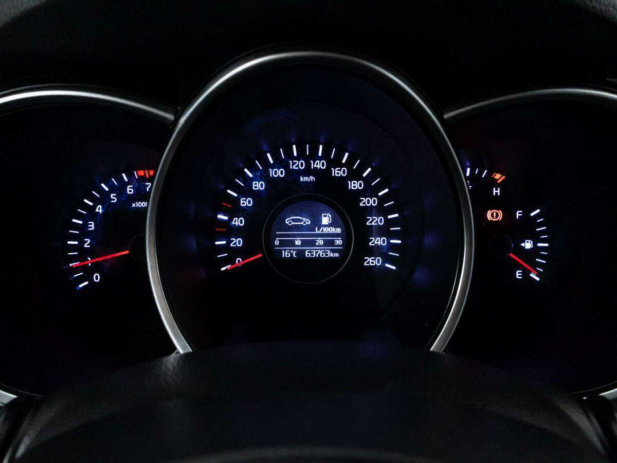 Купить Kia Optima с пробегом. Фото: #11
