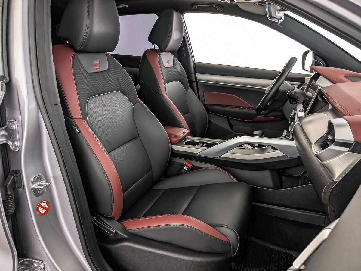 Купить Geely Coolray с пробегом. Фото: #21