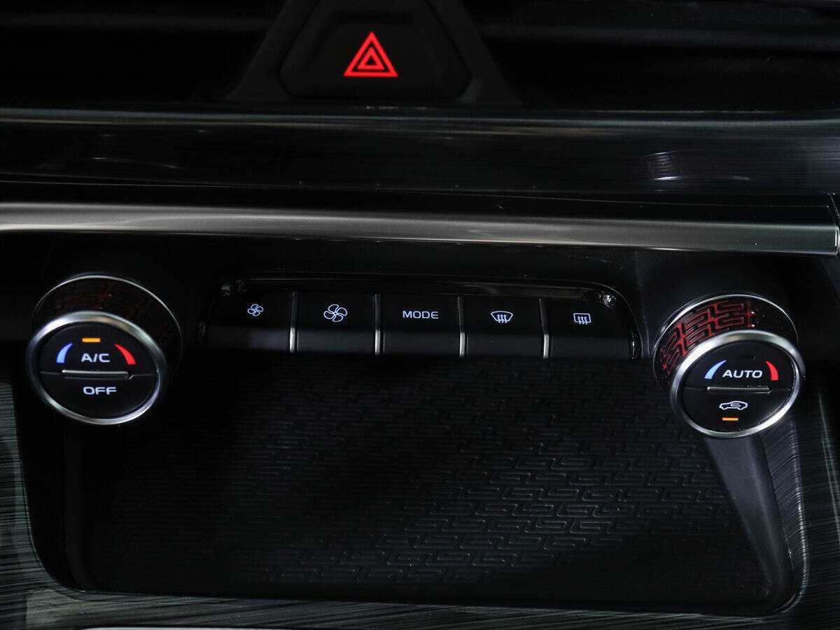 Купить Geely Tugella с пробегом. Фото: #16