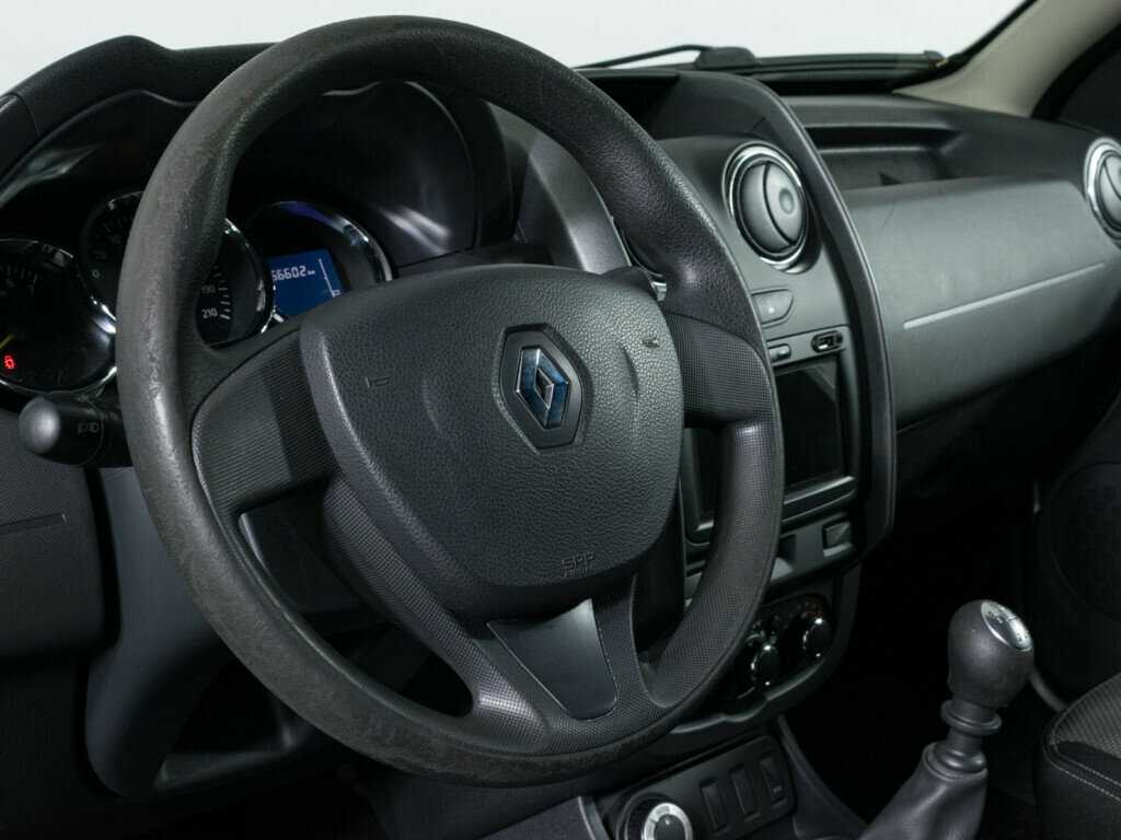 Купить Renault Duster с пробегом. Фото: #11