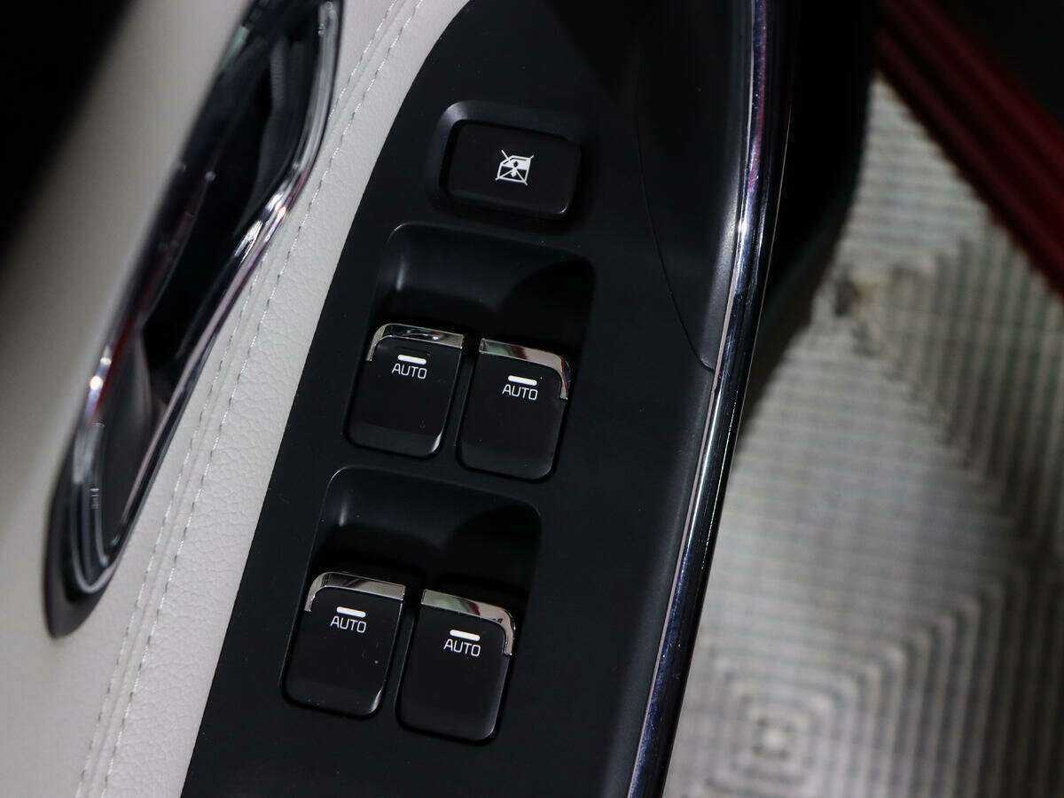 Купить Kia Ceed с пробегом. Фото: #14