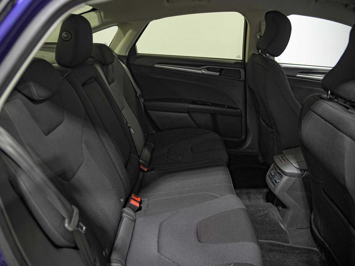 Купить Ford Mondeo с пробегом. Фото: #13