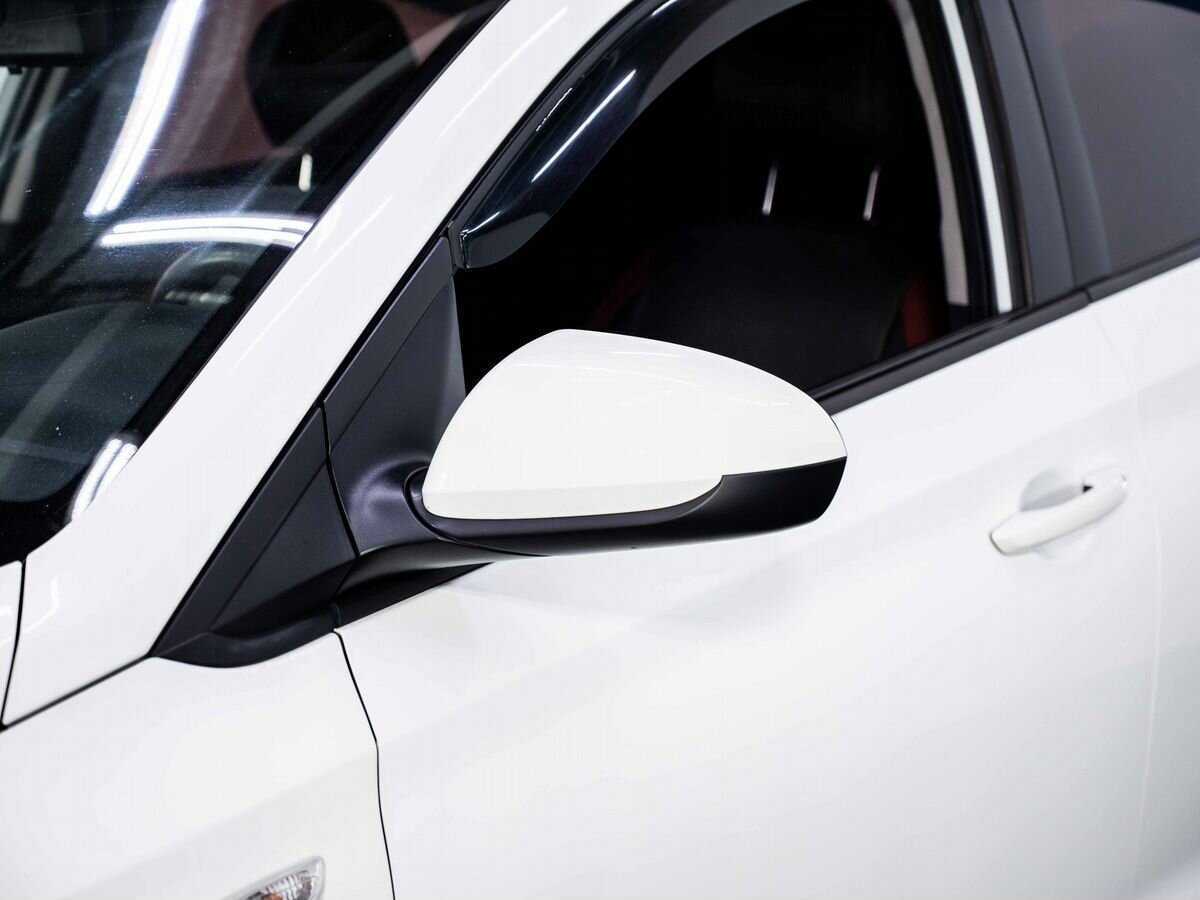 Купить Hyundai Solaris с пробегом. Фото: #7