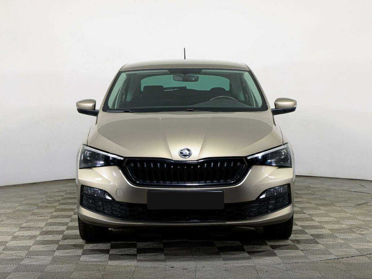 Купить Skoda Rapid с пробегом. Фото: #1
