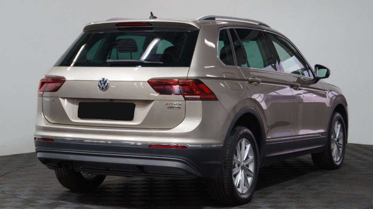 Купить Volkswagen Tiguan с пробегом. Фото: #3