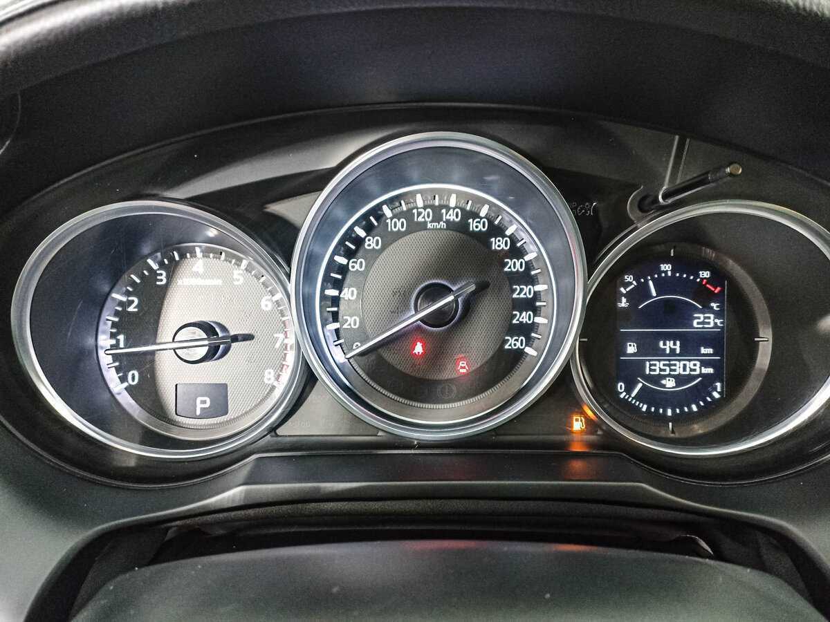 Купить Mazda 6 с пробегом. Фото: #10