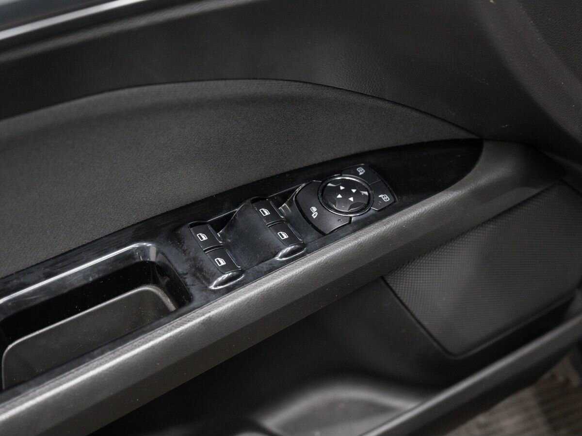 Купить Ford Mondeo с пробегом. Фото: #13