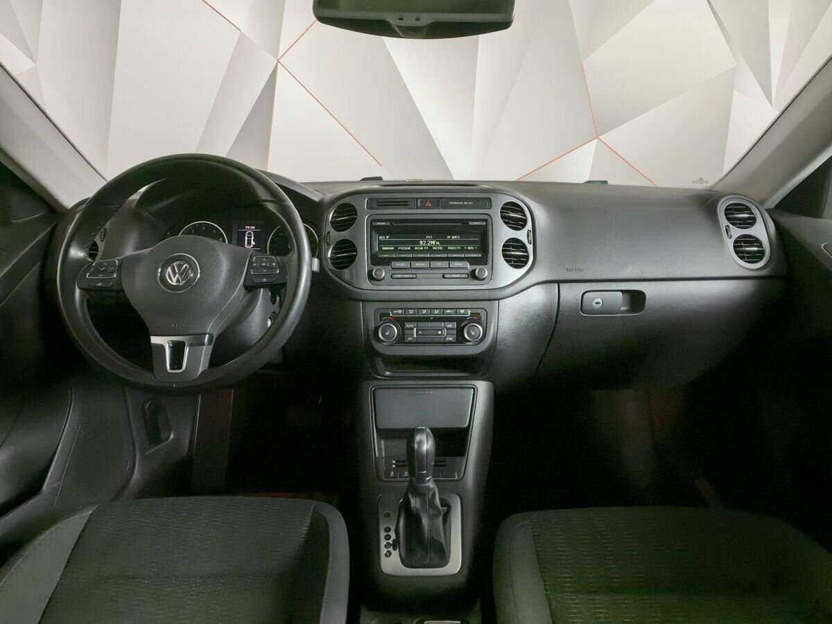 Купить Volkswagen Tiguan с пробегом. Фото: #9