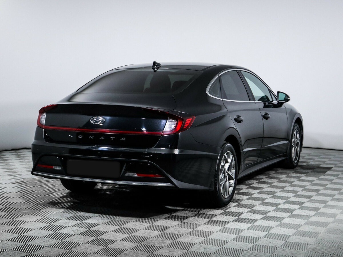 Купить Hyundai Sonata с пробегом. Фото: #4
