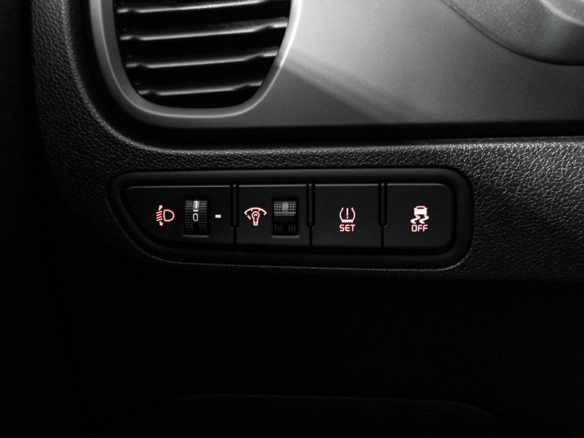 Купить Kia Rio с пробегом. Фото: #24