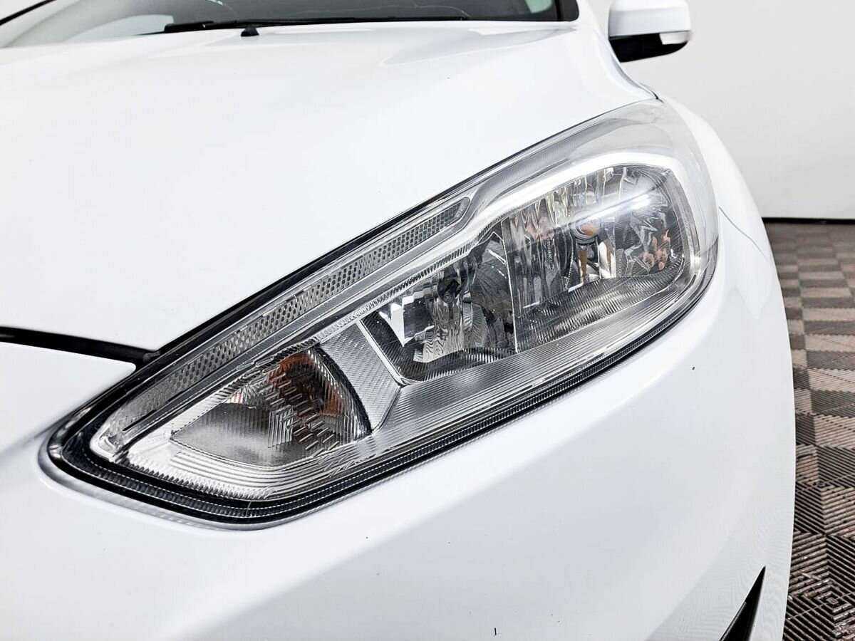 Купить Ford Focus с пробегом. Фото: #13