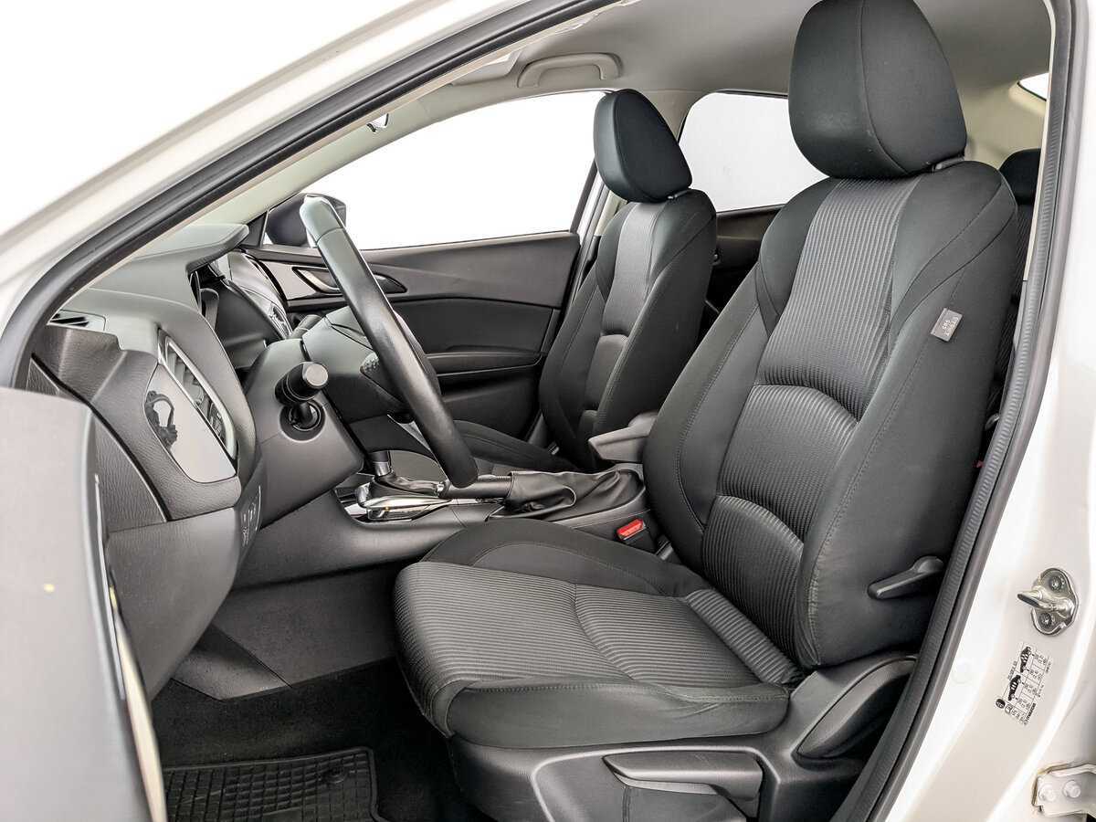 Купить Mazda 3 с пробегом. Фото: #19