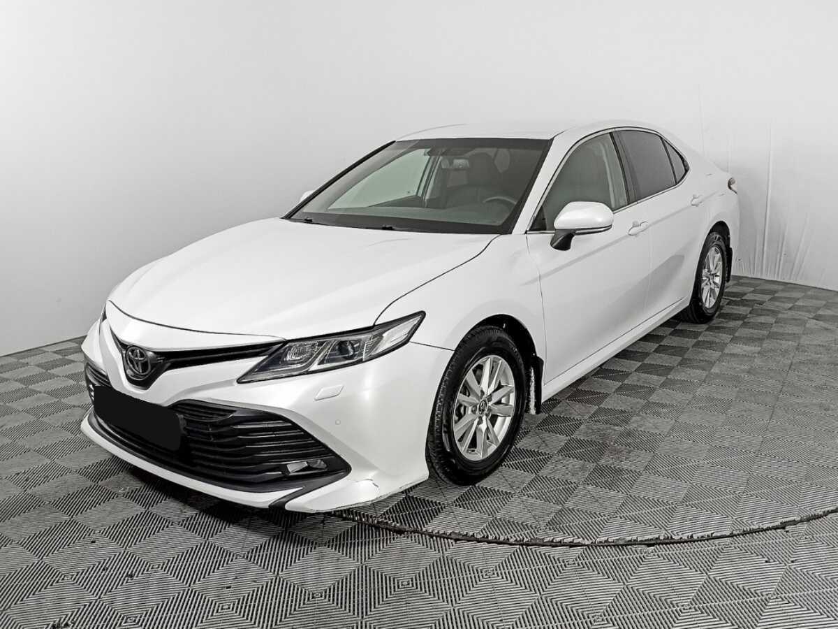 Купить Toyota Camry с пробегом. Посмотреть фото
