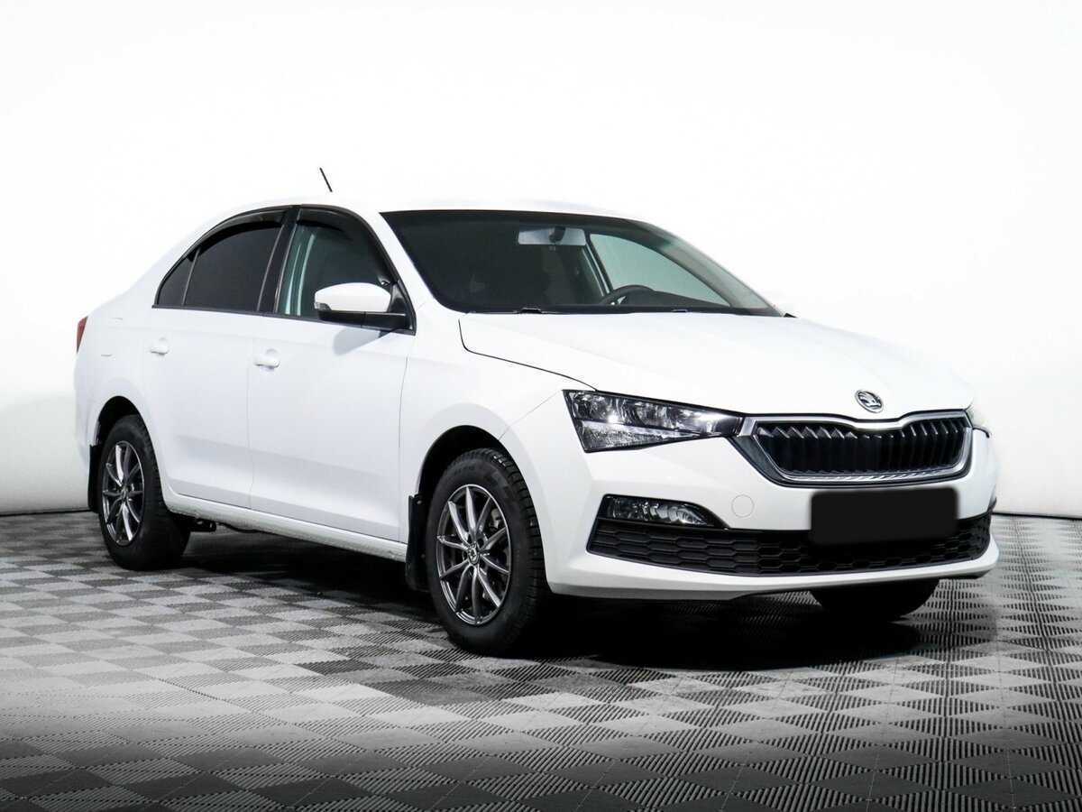 Купить Skoda Rapid с пробегом. Фото: #2