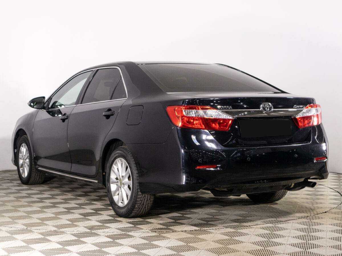 Купить Toyota Camry с пробегом. Фото: #5