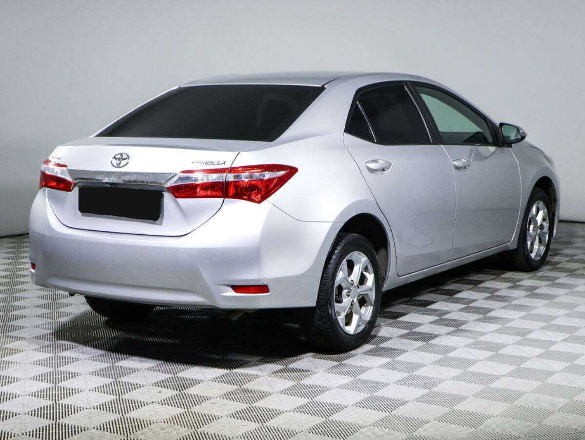 Купить Toyota Corolla с пробегом. Фото: #2