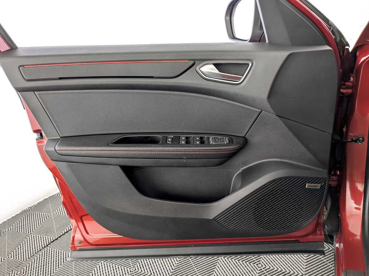 Купить Renault Arkana с пробегом. Фото: #18