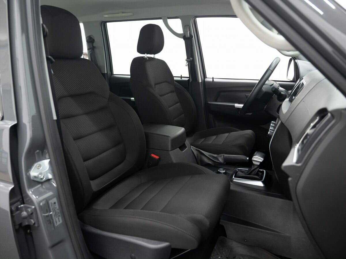 Купить УАЗ Patriot с пробегом. Фото: #10