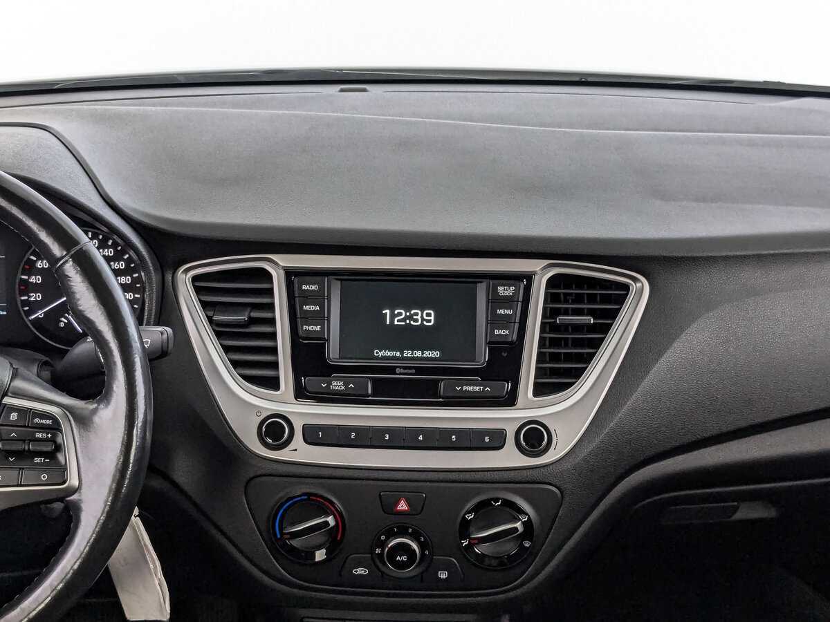 Купить Hyundai Solaris с пробегом. Фото: #12